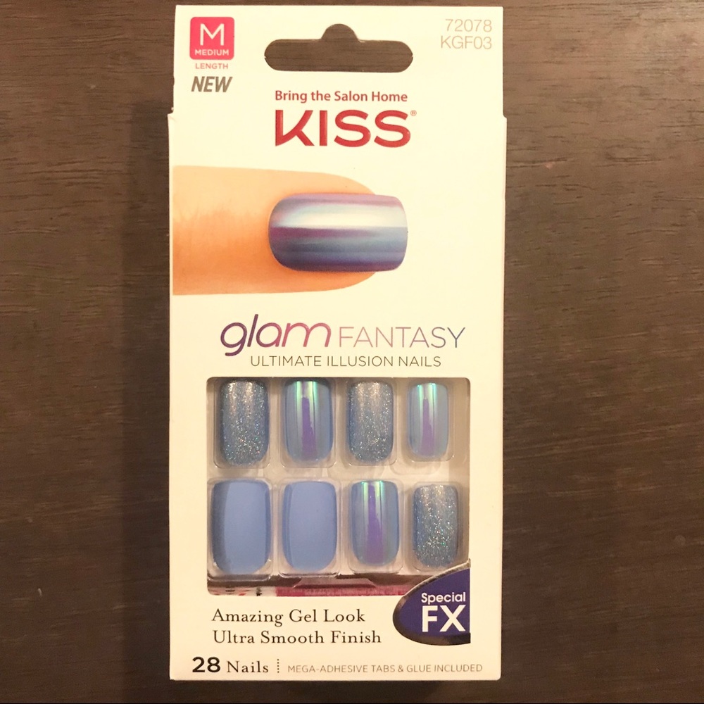 KISS Press-On Nails